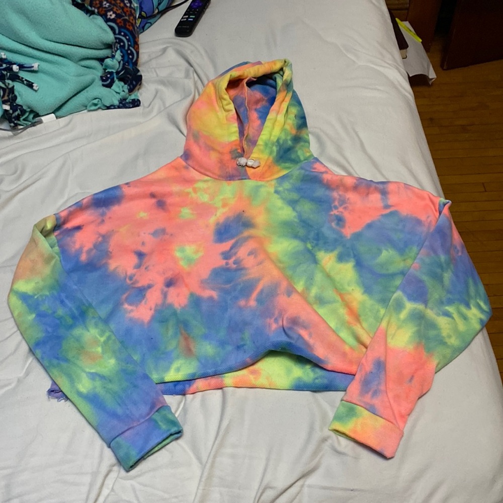 crop hoodie